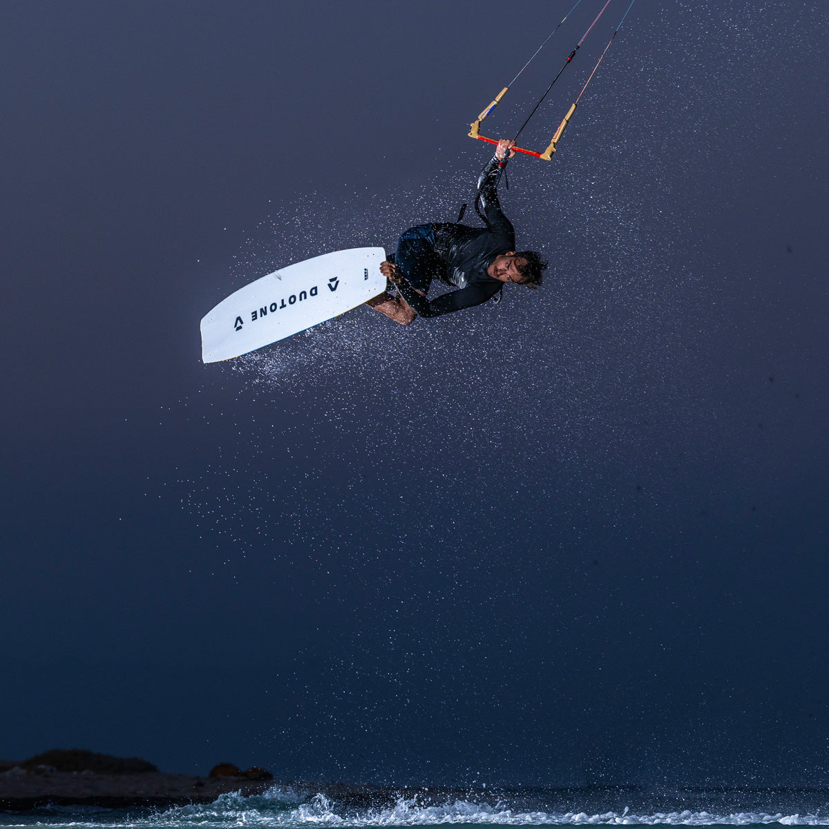 Duotone Click Bar 2026