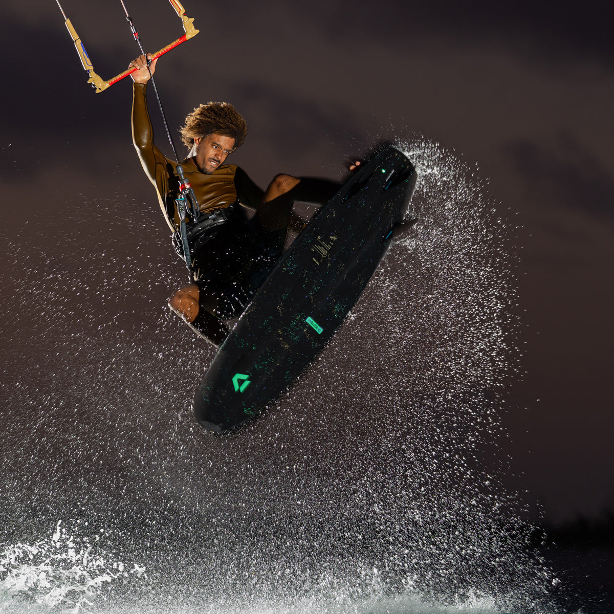 Duotone Click Bar 2026