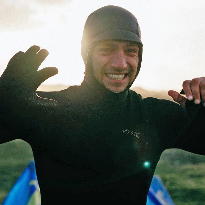 Mystic Supreme 3mm Hood - Powerkiteshop